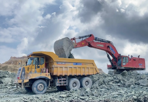 【Indonesia】The PT.SCE Sumatra Titan Mine Dump Truck Project